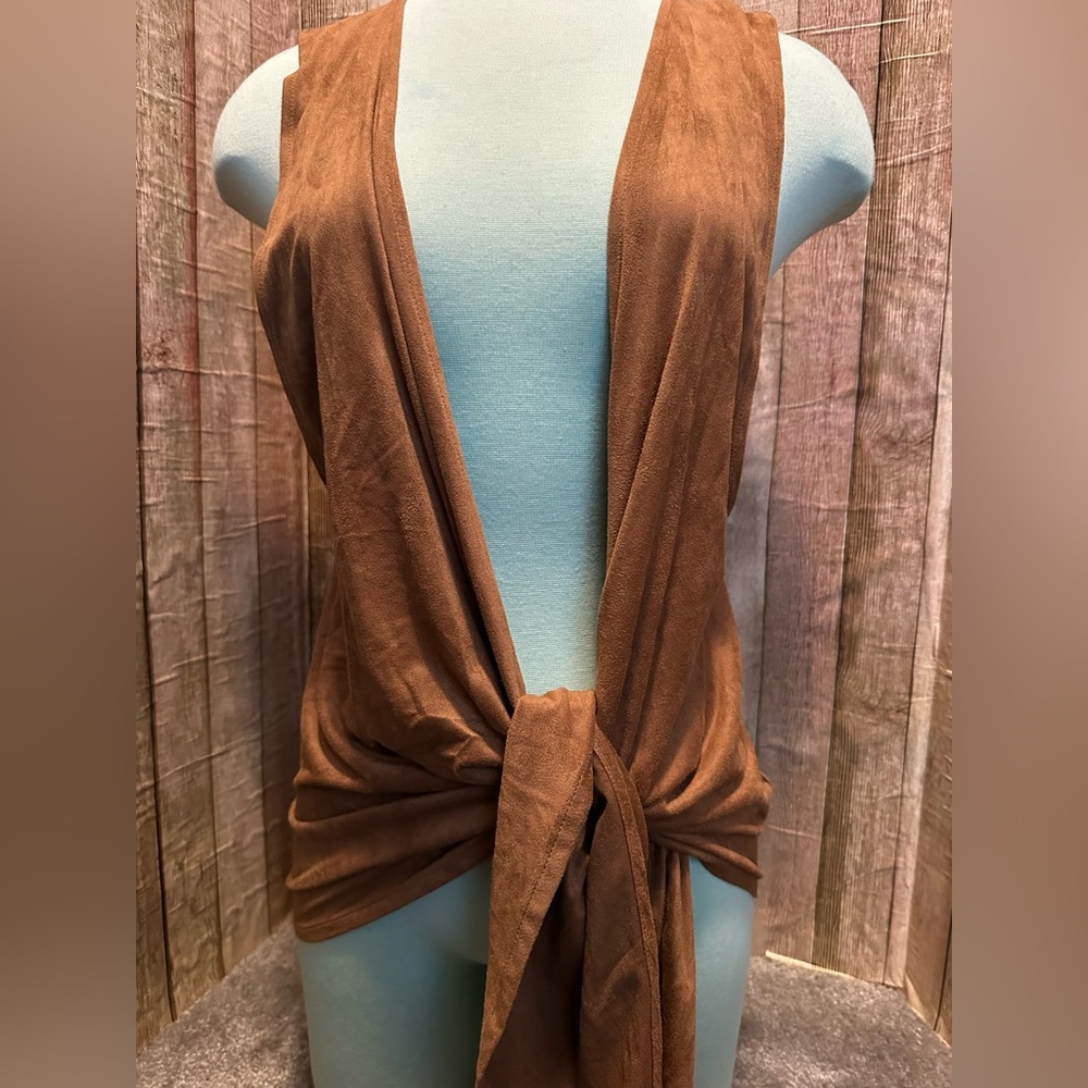 Brown Sleeveless vest